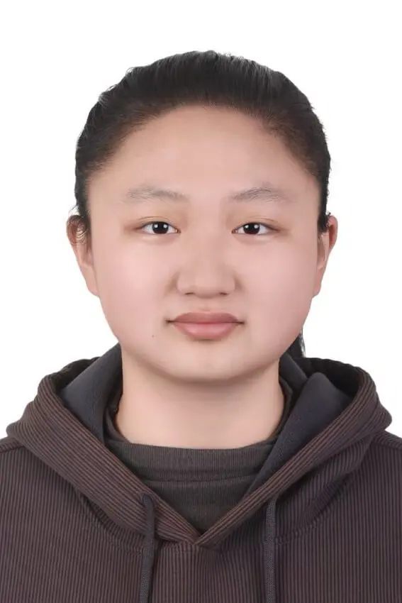 谭美桐的照片